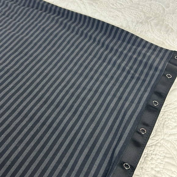 Lululemon striped Vinyasa scarf - one size - Picture 2 of 3